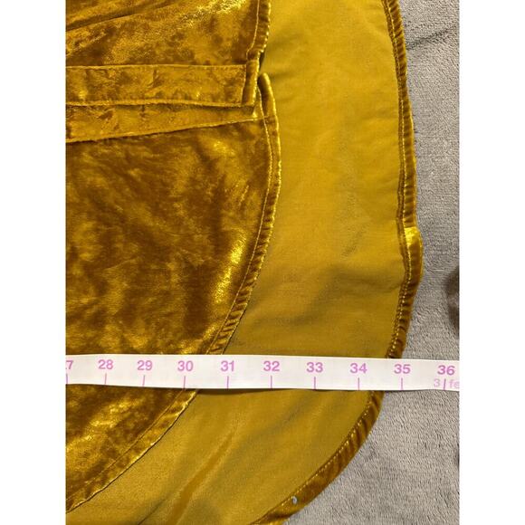 NWOT Anthropologie Maeve Velour Velvet Tunic Long Sleeve Button Up Size 4 Gold‎ - Picture 7 of 8